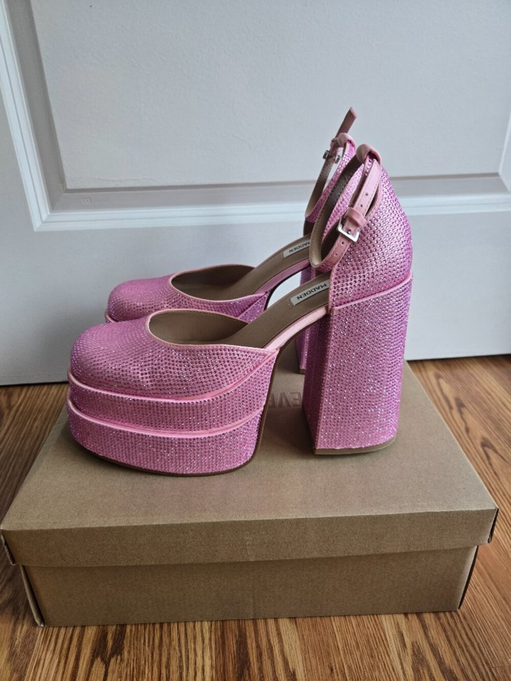 Steve madden Charlize- R Pink- 9 - Picture 5 of 9